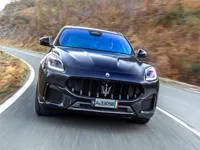 https://arcade-games.space/game/maserati-grecale-puzzle