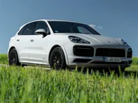 https://arcade-games.space/game/porsche-cayenne-gts-slide