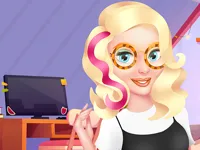 https://arcade-games.space/game/beauty-blogger